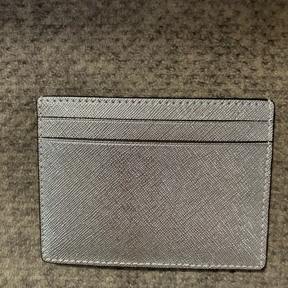 Kate Spade Saffiano Leather Silver Card Holder NWT - Picture 2 of 6